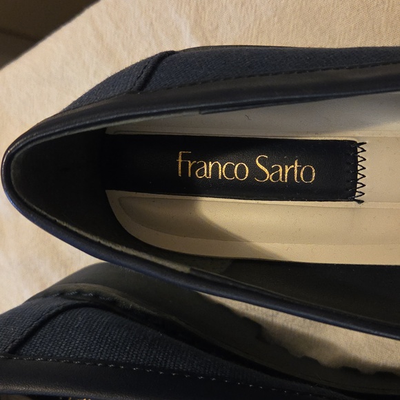 Franco Sarto BlueTassel Loafers Size 6 - Picture 2 of 6